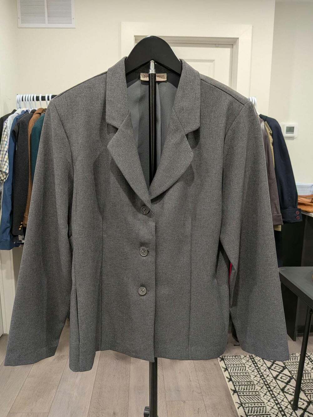 Vintage Classique Collections Grey Blazer Made in Canada Women’s Size 10 Jacket